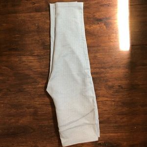 NWOT Grey Chevron Legging